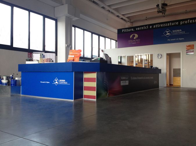 allestimento promozionale punto vendita PPG Sigma Coatings Colore 31 03