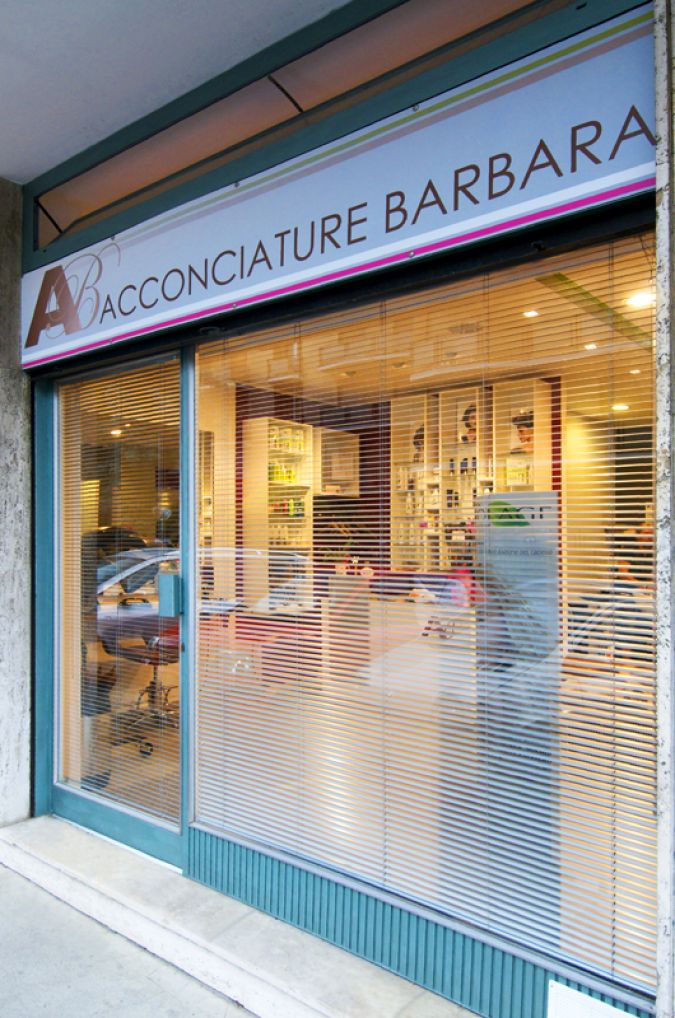 arredamento negozio acconciature barbara-16